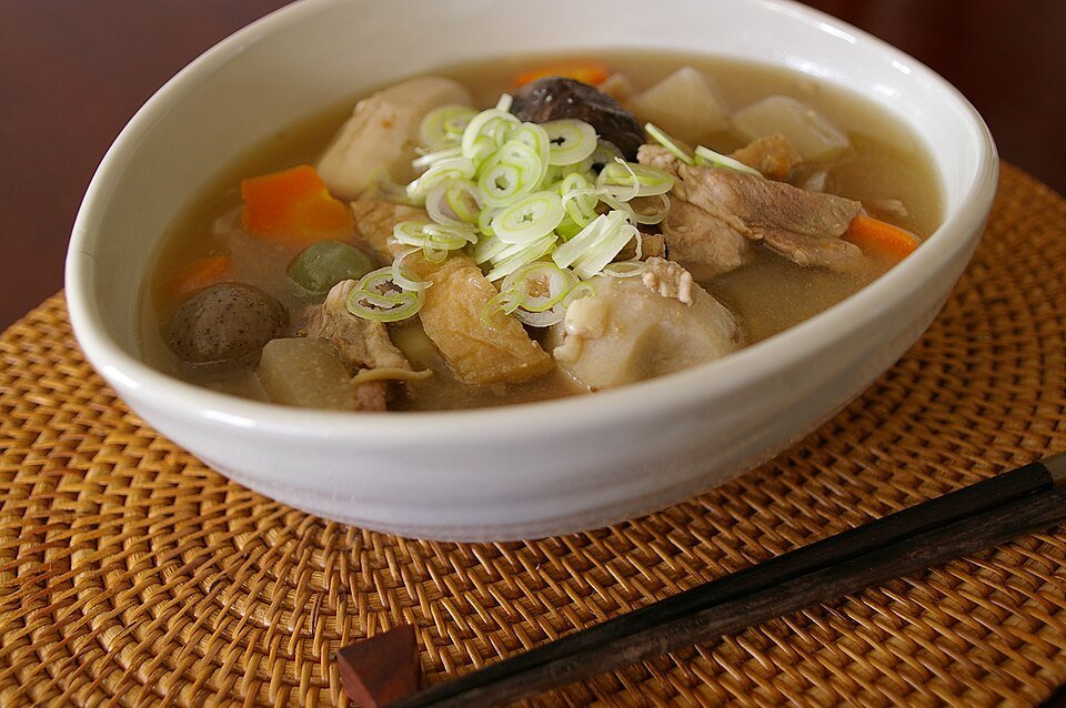Tonjiru (とん汁) – Pork and Root Vegetable Miso Soup, Vegetarian‑Adaptable